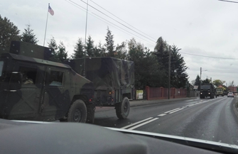 Batalion wojsk amerykańskich na ulicach Wschowy