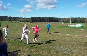 Szkoła Podstawowa nr 1 Mistrzem Województwa w Drużynowych Biegach Przełajowych.