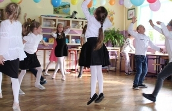 Święto pierwszaków i nauczycieli w SP Lgiń