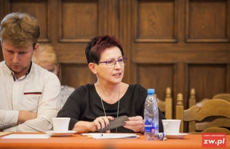 Szkoła dostawała cynk na długo przed ogłoszeniem wyników głosowania