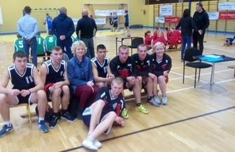 Srebro dla koszykarzy SOSW Wschowa