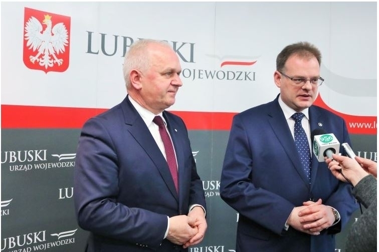 Małgorzata Gośniowska - Kola i Krzysztof Rękoś odebrali medale Pro Patria