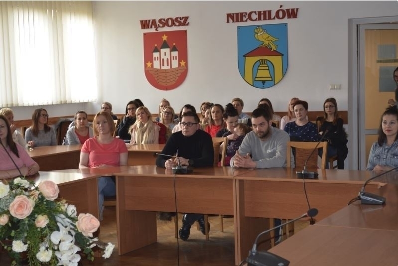 Spotkanie z rodzicami dzieci przyjętych do Zespołu Żłobek i Klub Dziecięcy w Górze