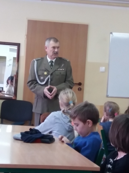 Poznali ciężki zawód żołnierza