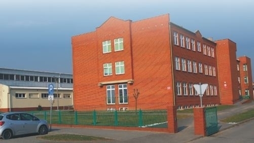 SP 3 we Wschowie informuje Zapisy uczniów do klas pierwszych do 16 marca