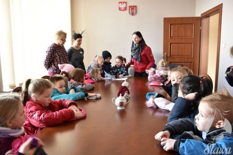 Przedszkolaki z petycją o wyposażenie