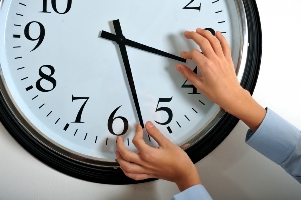 Dzisiaj śpimy godzinę krócej czas dostosowuje się do lata