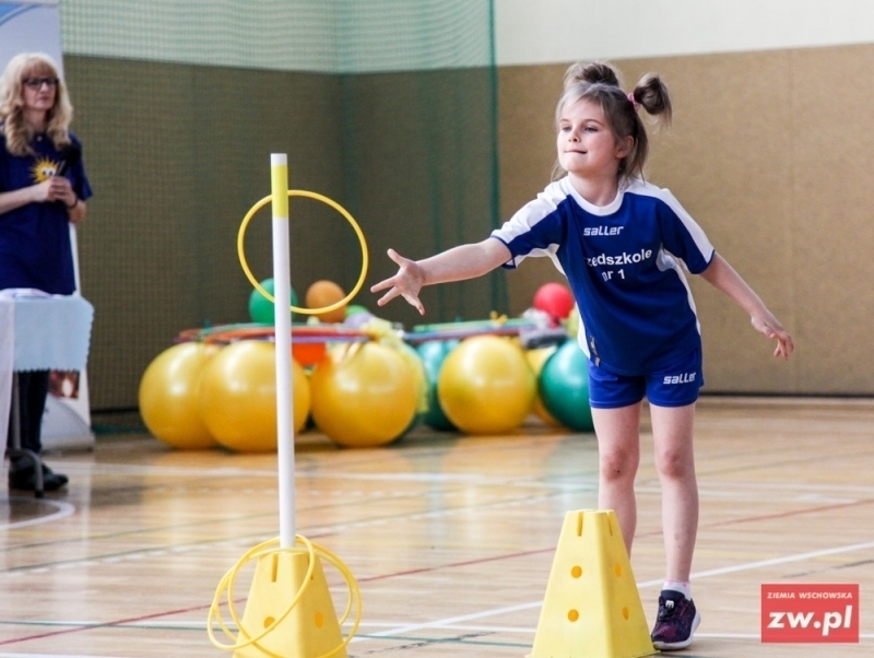 Sport zabawa i rywalizacja pomiędzy przedszkolakami