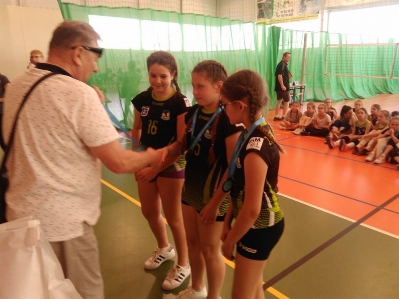 Zahir Volley Złote i brązowe medale oraz awans do Mistrzostw Polski