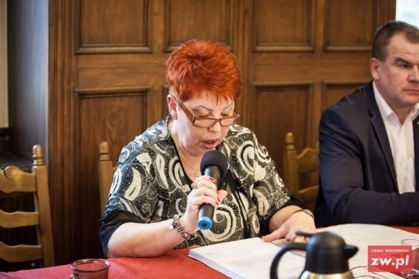 Hanna Knaflewska Walkowiak pozostała Przewodniczącą Rady Miejskiej we Wschowie
