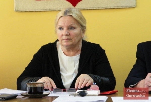 Skandal z oświetleniem. Czy przewodnicząca wlazła na lampę uliczną