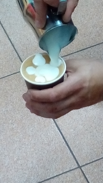 Zakończyli kurs kelner-barman