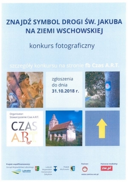 Szukajcie symbolu muszli podczas wakacyjnych wędrówek