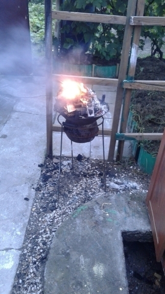 Śmieciowe grillowanie