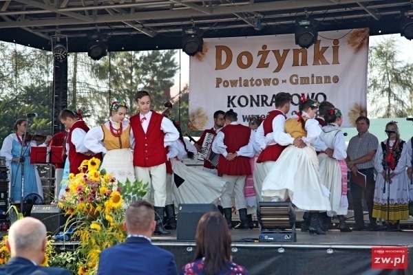 Boryczka Obiecujemy sprawiedliwie dzielić tymi bochnami chleba
