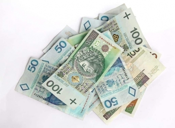 Jakie są wymagania dotyczące uzyskania kredytu online