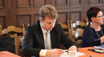 Radny Drobnik pyta o obiecane bezpłatne przedszkola. Czopek: Wyprzedziła nas rzeczywistość