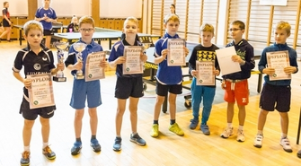 2 miejsce Macieja Skrzypczaka na Wojewódzkim Turnieju Skrzatów w Tenisie Stołowym