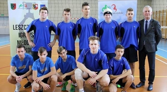 Młodzi siatkarze z Brenna bezkonkurencyjni