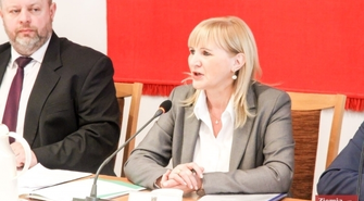 Irena Krzyszkiewicz z Certyfikatem “Laur Społecznego Zaufania”.