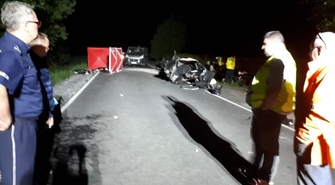 Trzy osoby nie żyją. Kierowca hondy mijał wracającego do Wschowy komendanta policji