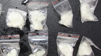 36-latka w posiadaniu ponad 400 porcji metaamfetaminy!