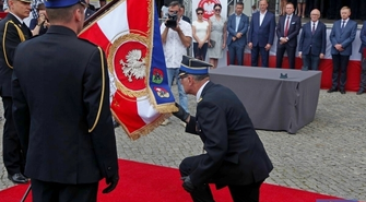 Komenda Miejska Państwowej Straży Pożarnej w Lesznie z nowym sztandarem