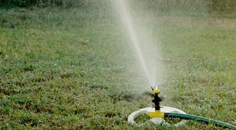 Upał szaleje, prośba o rozsądne używanie wody