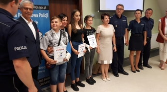 Uczennica SP Szlichtyngowa wygrała turniej ,,Bezpieczne Wakacje z Lupo"