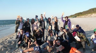 Nad morzem, pod ziemią i na sali sportowej