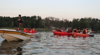 Strażacy ćwiczyli na wodzie