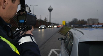 Motorowerzysta uciekał przed policją z obawy przed mandatem