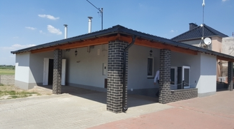 Efekty prac przy sali wiejskiej w Adamowie