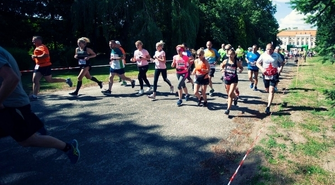 Piękna pogoda i radośni biegacze w Pawłowicach