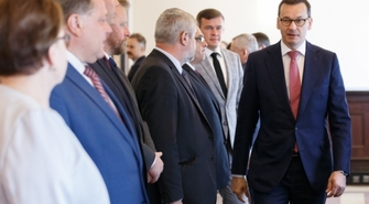 Premier Morawiecki we Wschowie. Relacja z wizyty na portalu Zw.pl