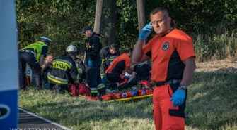 Wypadek na trasie Obra - Niałek Wielki. 5 osób w szpitalu