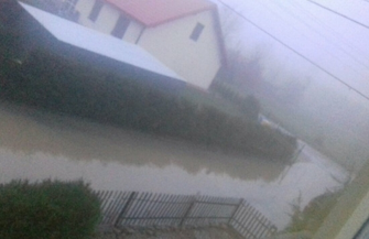 Trudna sytuacja w Kandlewie. Mieszkańcy czekają na pomoc