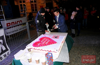 WOŚP Wschowa wylicytowano tort za 1000 złotych