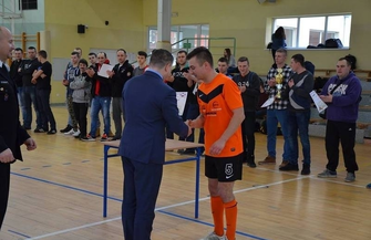 Powiatowe eliminacje halowej piłki nożnej drużyn OSP