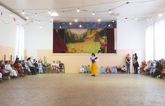 Bal przebierańców w Samorządowym Przedszkolu w Wijewie