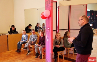 Kraina wyobraźni quizy gry i zabawy czyli 3 dzień ferii w Sławie