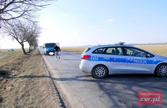 Samochód wypadł z trasy