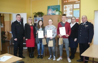 Mierzyli się z wiedzą pożarniczą