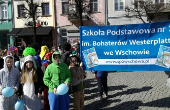 Przebrali się i wygrali voucher