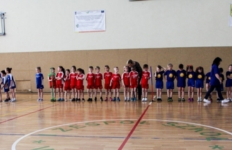 Sport zabawa i rywalizacja pomiędzy przedszkolakami