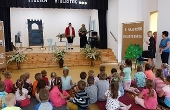 Muzyczne spotkanie z książką w Czerninie.