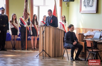 Nie rzucim ziemi skąd nasz ród