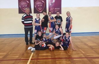 Brązowy medal dla SP1 w finale województwa w mini-koszykówce dziewcząt szkół podstawowych