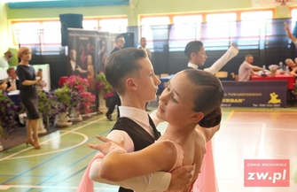 Powitanie lata w Sławie tańcem towarzyskim