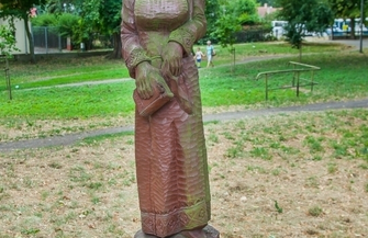 Drewniane figury wymagają konserwacji